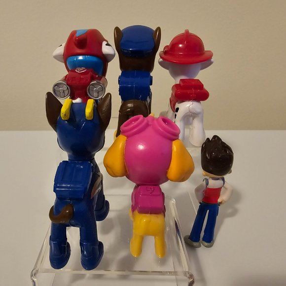 Spin Master Paw Patrol Lot of 6 Mini Figures Skye Marshall Chase Ryder 2" - Picture 5 of 7